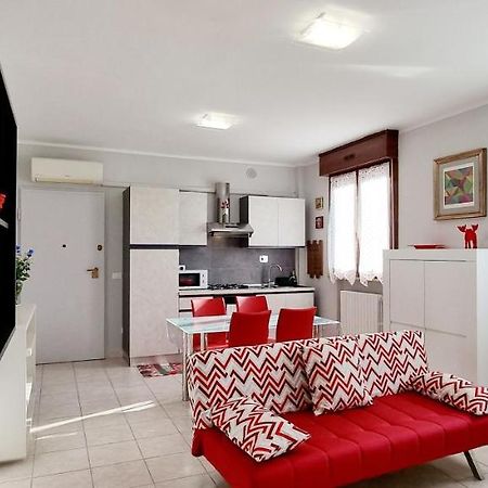 Guest Holiday Bari Reggio nell'Emilia Exterior foto