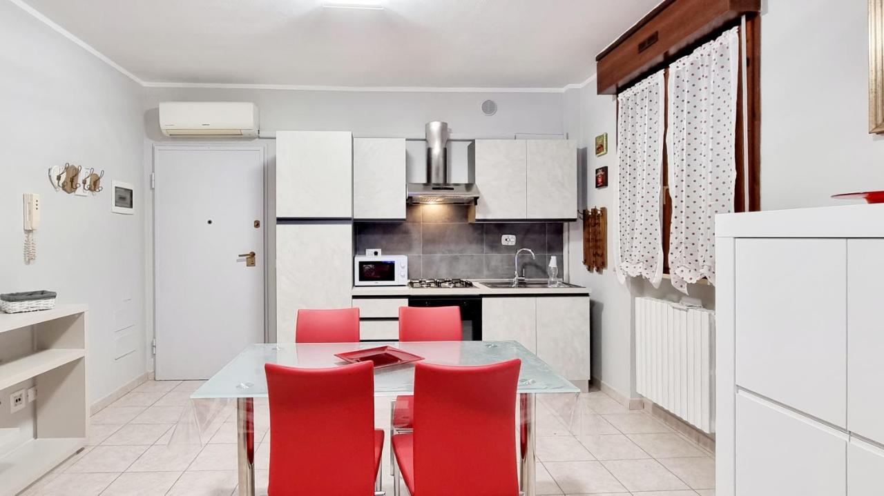 Guest Holiday Bari Reggio nell'Emilia Exterior foto